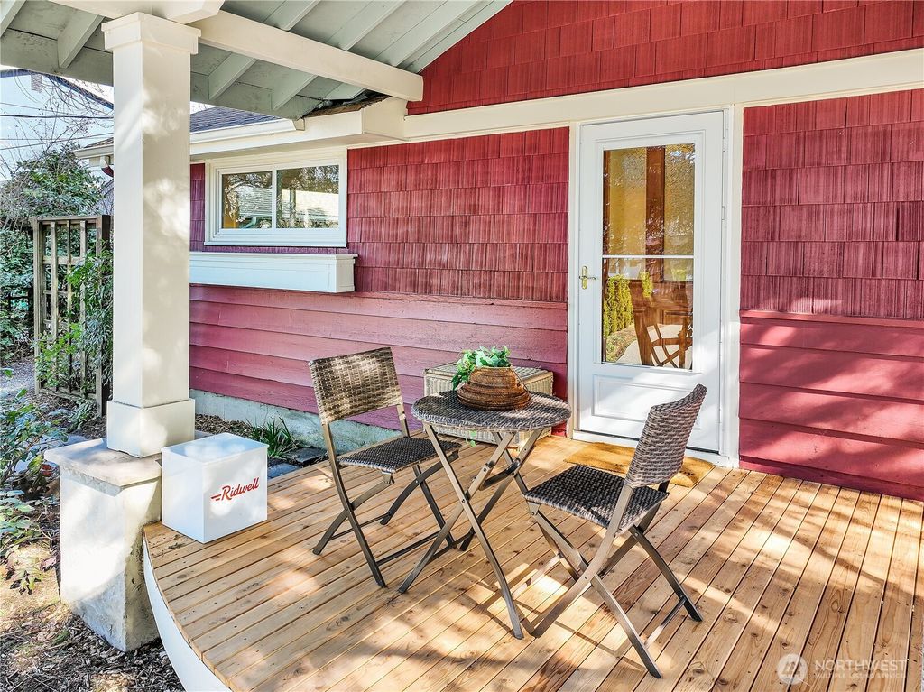 Photo of 5102 S Holly Street, Seattle, WA 98118 (MLS # 2338692)