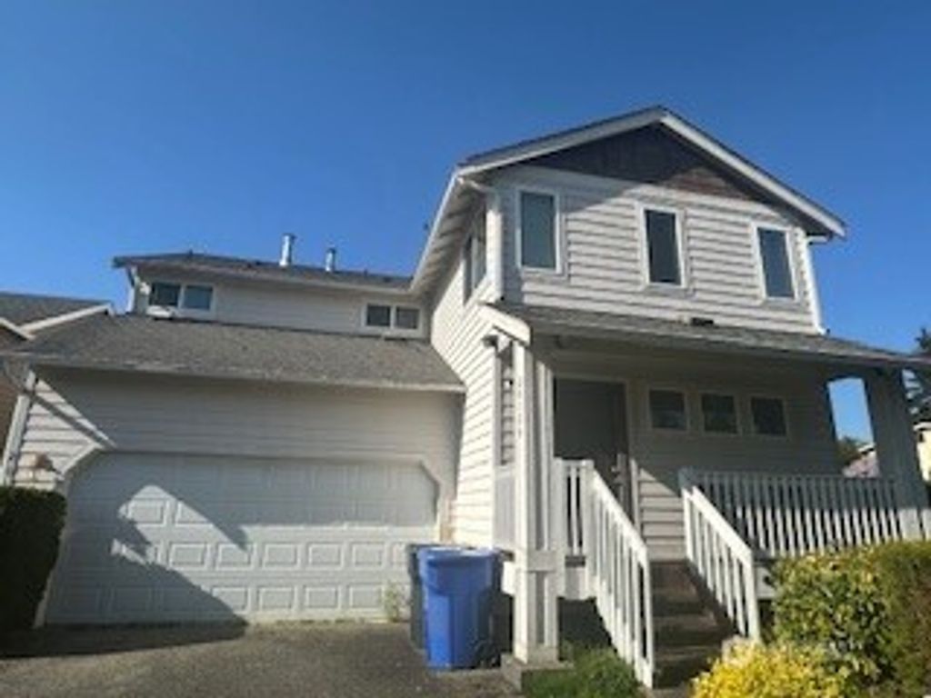 Photo of 20124 105th Avenue SE, Kent, WA 98031 (MLS # 2518277)