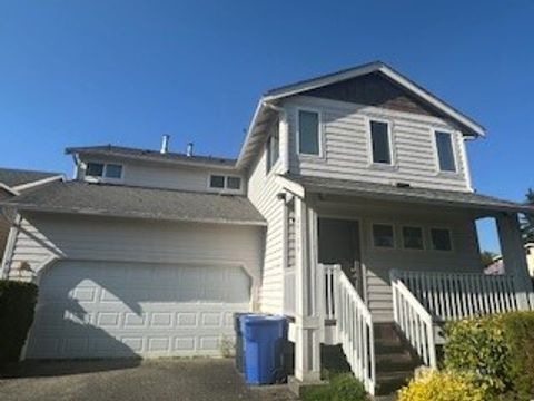 Photo of 20124 105th Avenue SE, Kent, WA 98031 (MLS # 2518277)