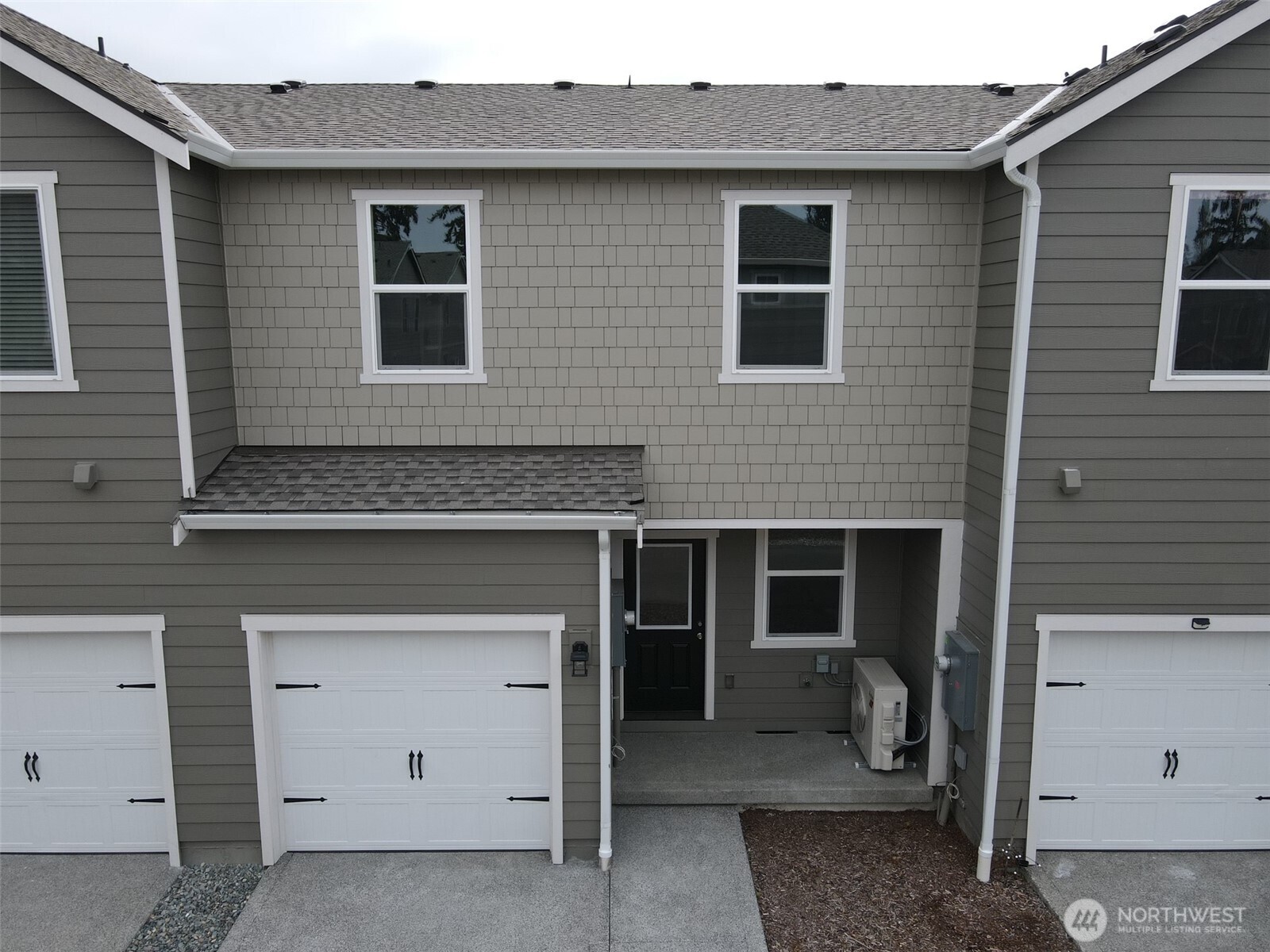 1303 E 53rd Street