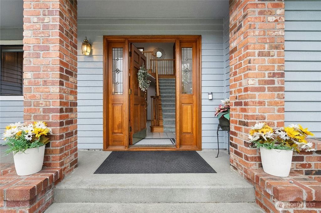 Photo of 2748 215th Place SW, Brier, WA 98036 (MLS # 2432300)