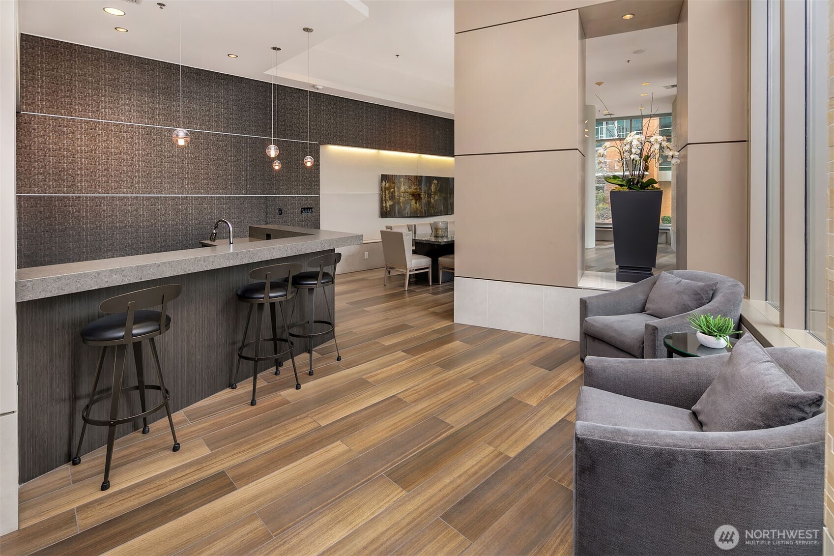 10610 NE 9th Place 1206