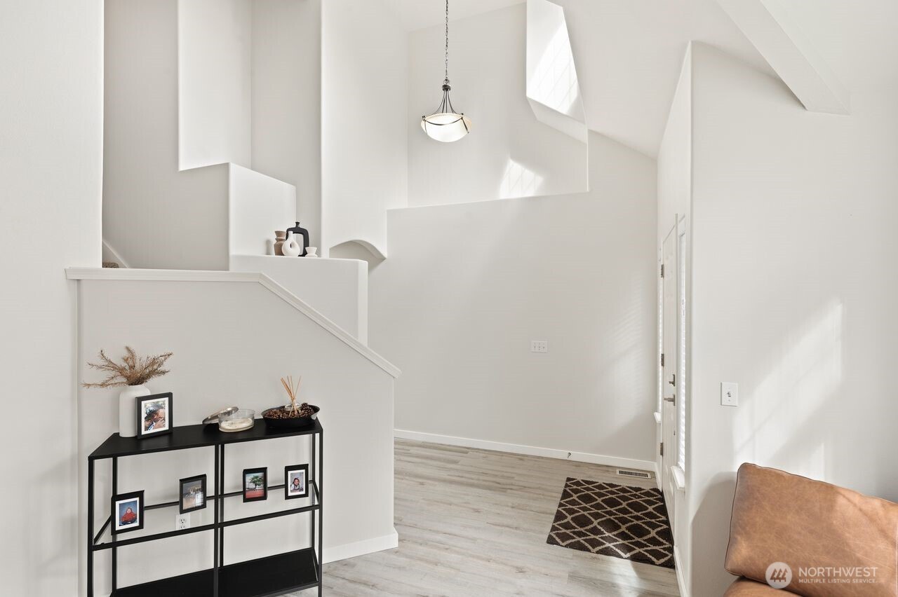 15116 99th Av Court East