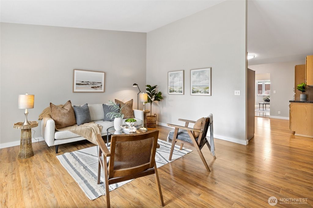 Photo of 211 105th Street SE, Everett, WA 98208 (MLS # 2486209)