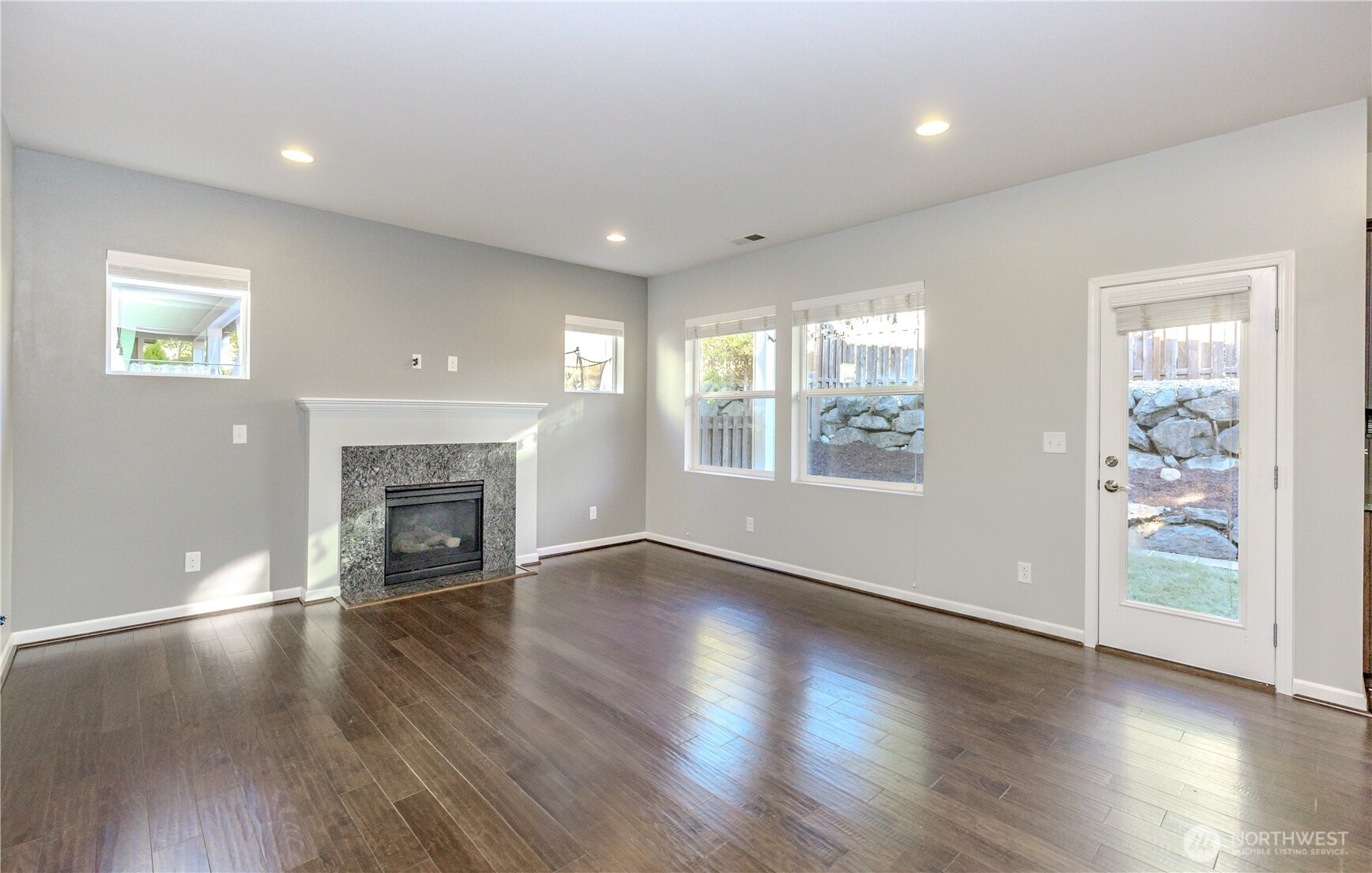 Maple Valley, Washington 98038, United States, 4 Bedrooms Bedrooms, ,3 BathroomsBathrooms,Residential,Active,228869