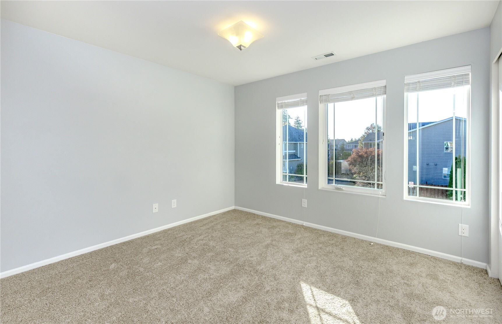 Maple Valley, Washington 98038, United States, 4 Bedrooms Bedrooms, ,3 BathroomsBathrooms,Residential,Active,228869