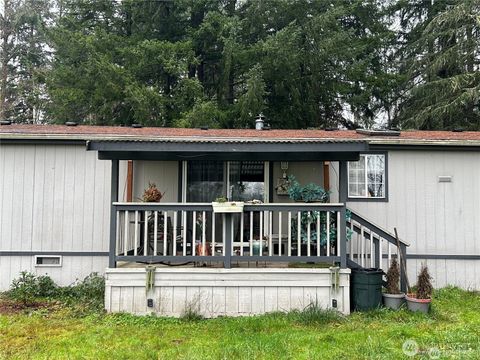 Photo of 15043 Country Lane SE, Yelm, WA 98597 (MLS # 2453350)