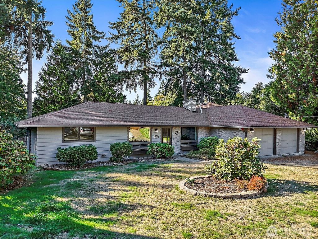 Photo of 19815 95th Avenue S, Renton, WA 98055 (MLS # 2444963)