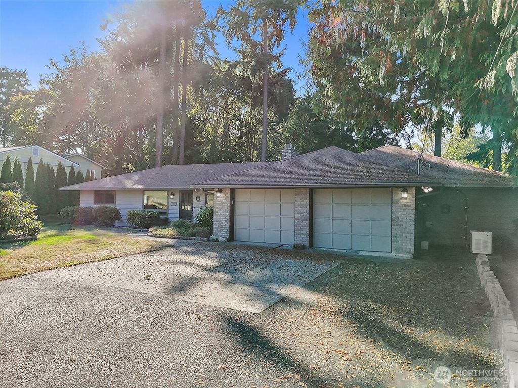 Photo of 19815 95th Avenue S, Renton, WA 98055 (MLS # 2444963)