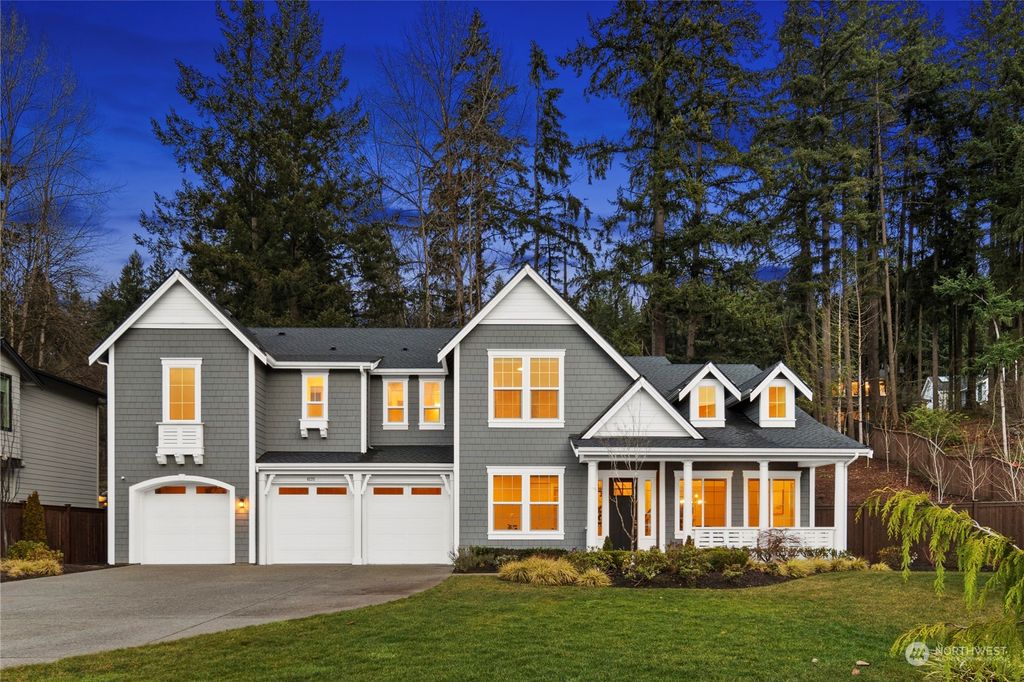 Photo of 4535 117th Drive NE, Kirkland, WA 98033 (MLS # 2187886)