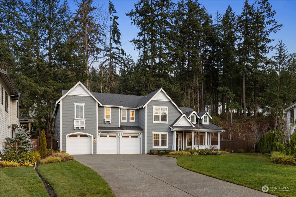 Photo of 4535 117th Drive NE, Kirkland, WA 98033 (MLS # 2187886)