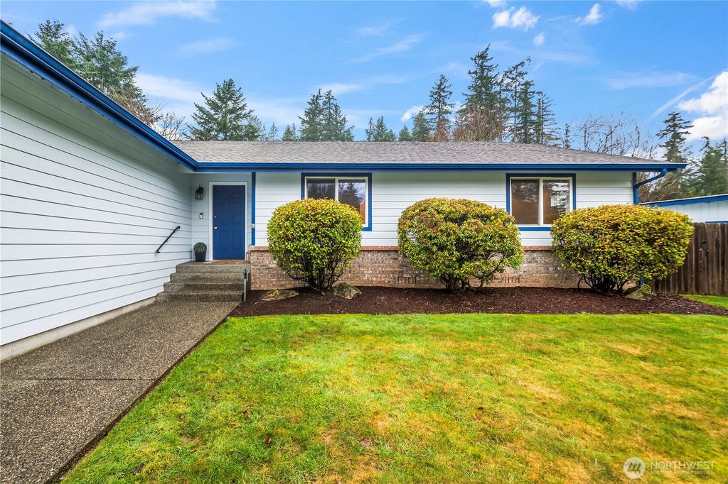 Photo of 6450 Crossing Place SW, Port Orchard, WA 98367 (MLS # 2465013)