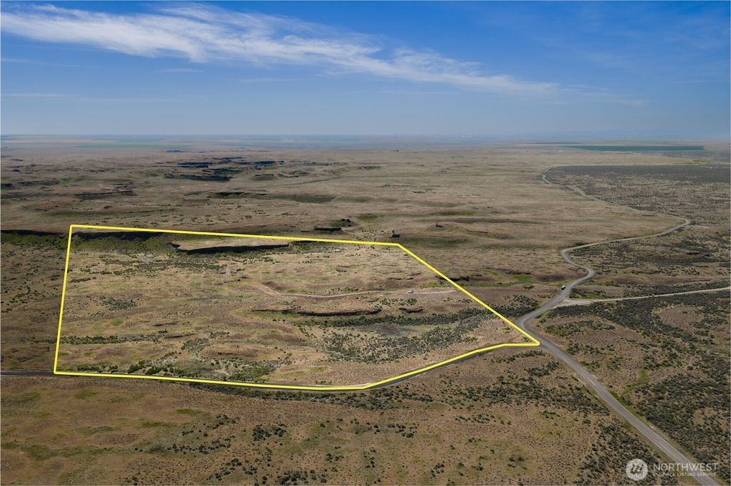 Photo of 0 Lot 35 Eagle Springs Ranch, Wilson Creek, WA 98860 (MLS # 2521272)