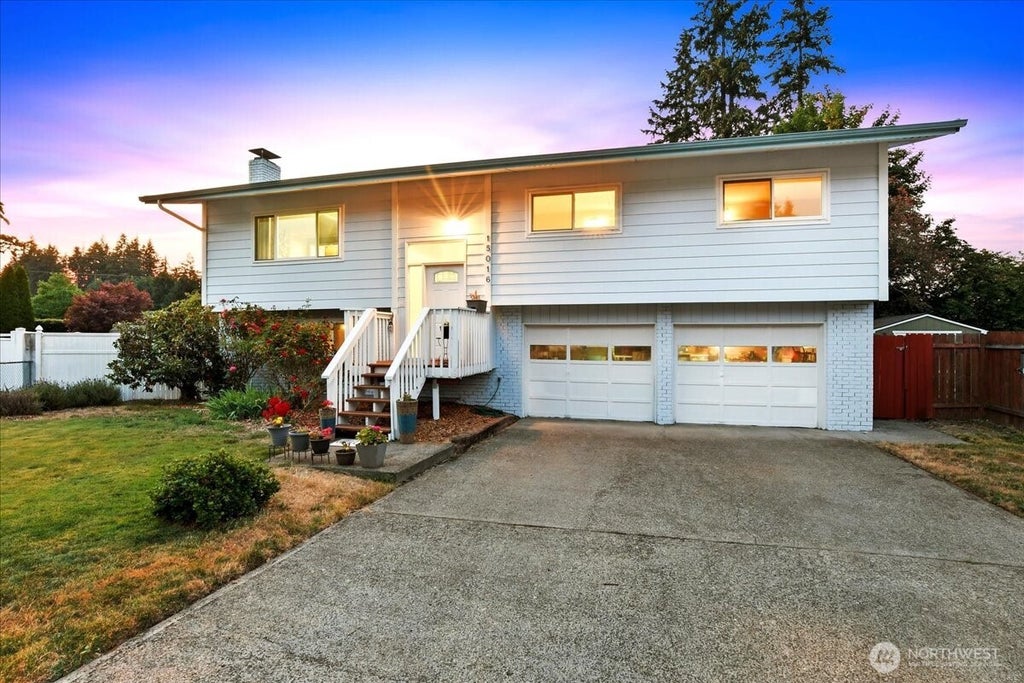 Photo of 15016 NE 74th Street, Vancouver, WA 98682 (MLS # 2558326)