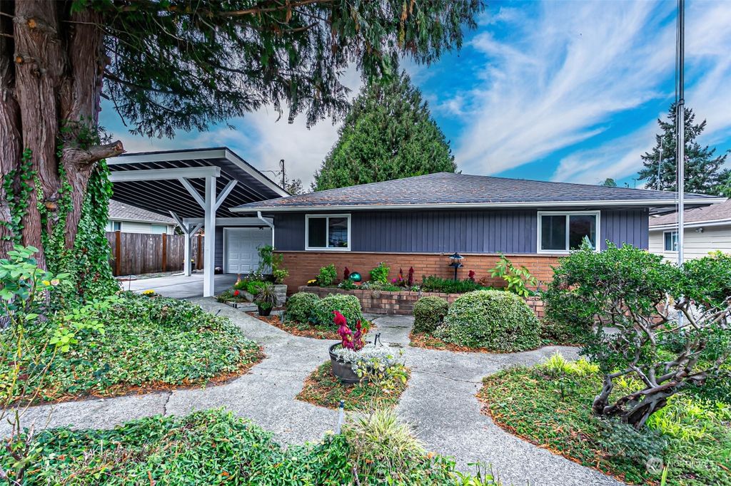 Photo of 5042 S 179th Street, SeaTac, WA 98188 (MLS # 2175050)