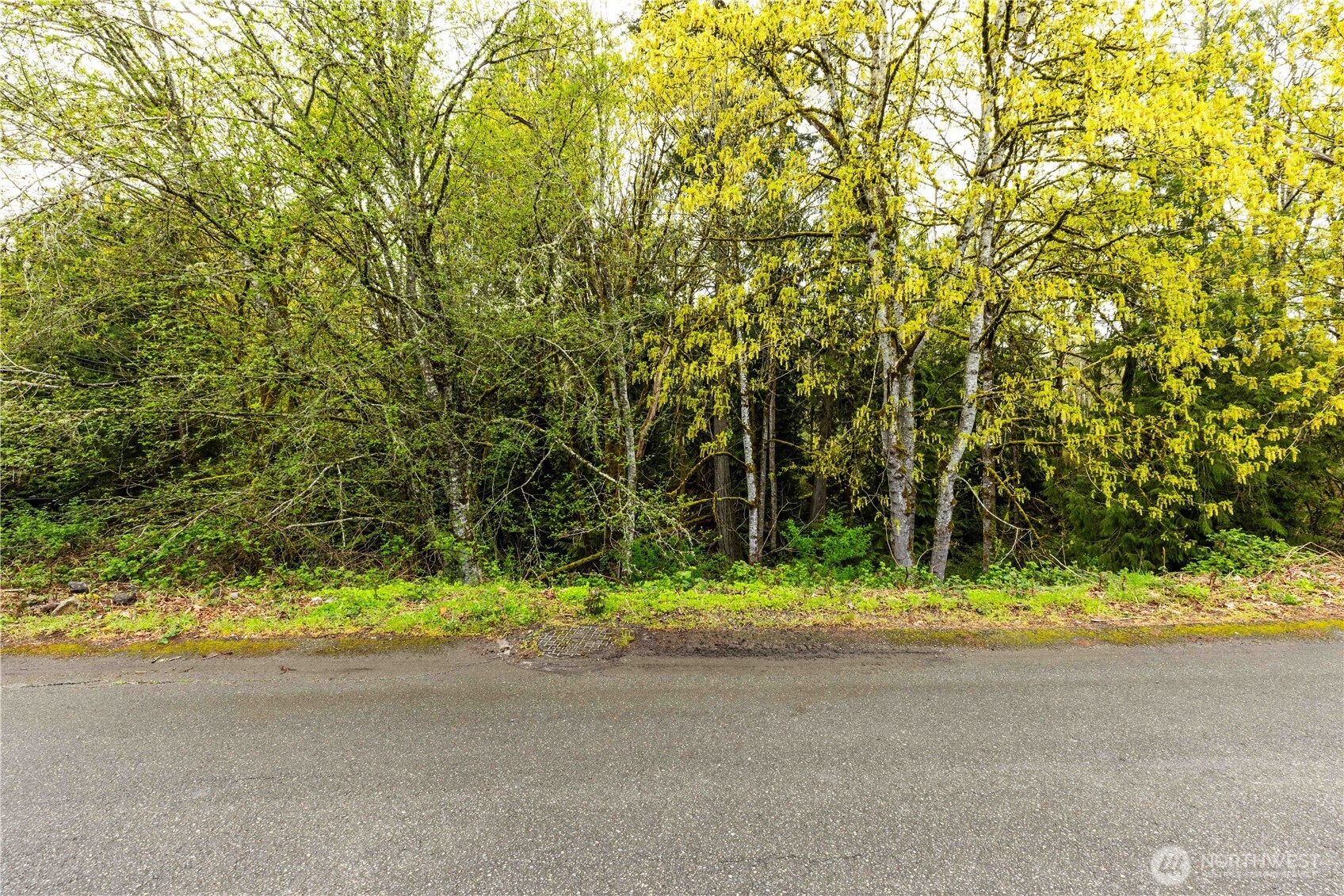 8865 Martin Avenue NW