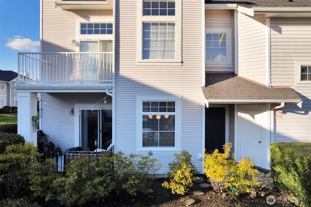 Photo of 23519 55th Avenue S #12-1, Kent, WA 98032 (MLS # 2484472)