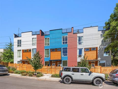 Photo of 1404 N 95th Street, Seattle, WA 98013 (MLS # 2565600)