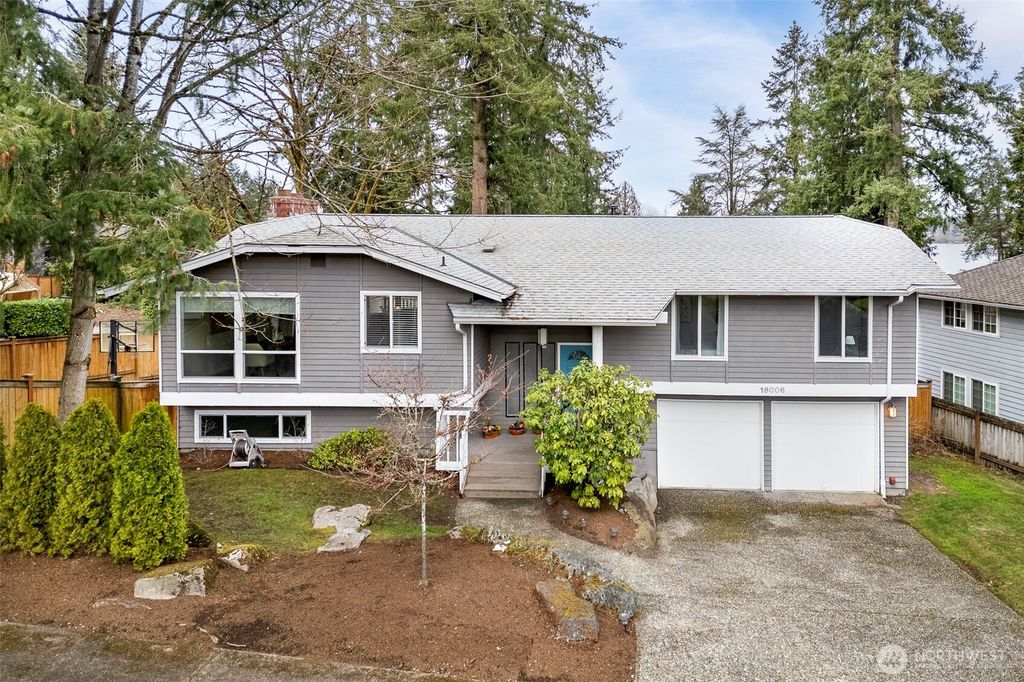 Photo of 18006 NE 33rd Street, Redmond, WA 98052 (MLS # 2336418)