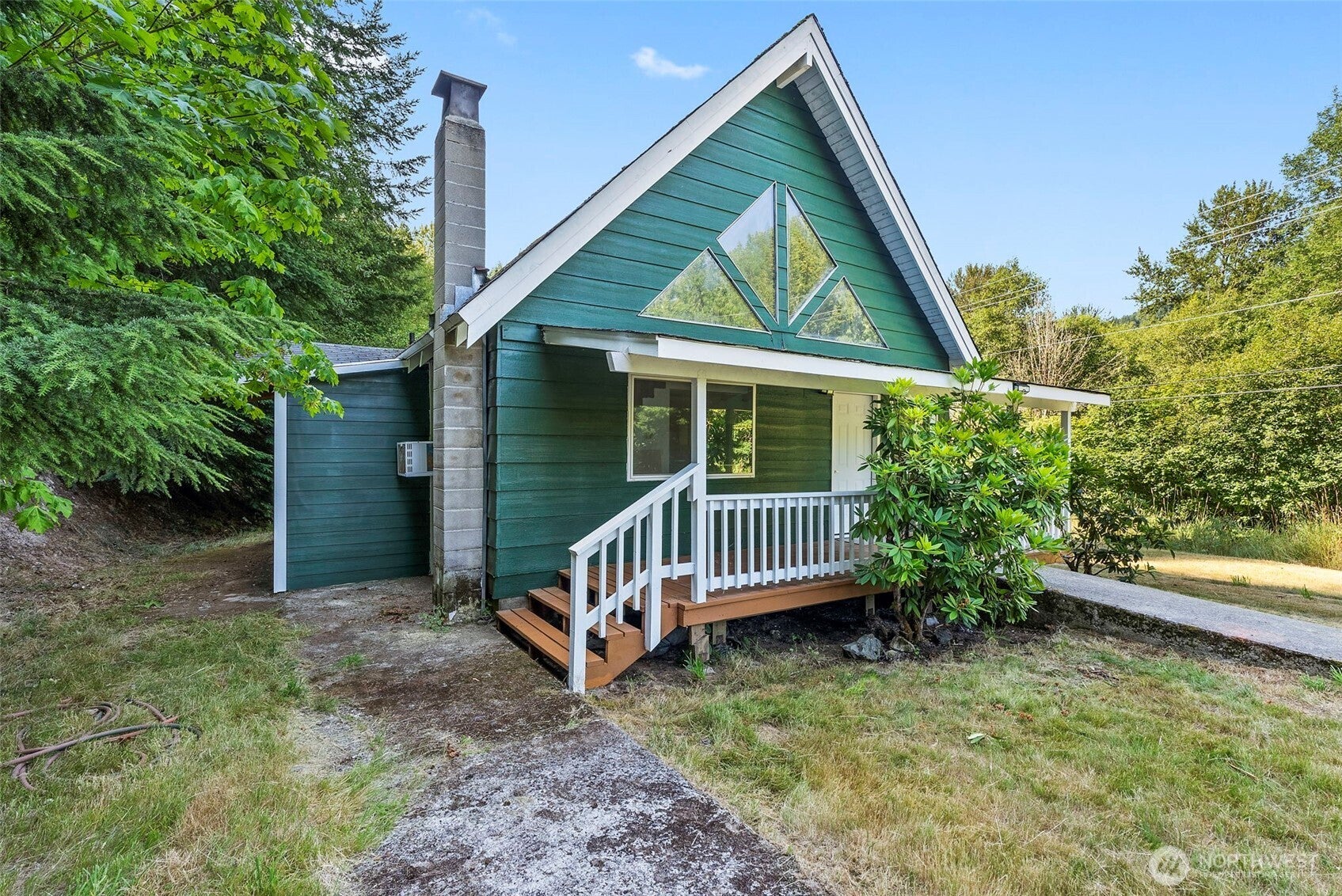 995 Davis Lake Road