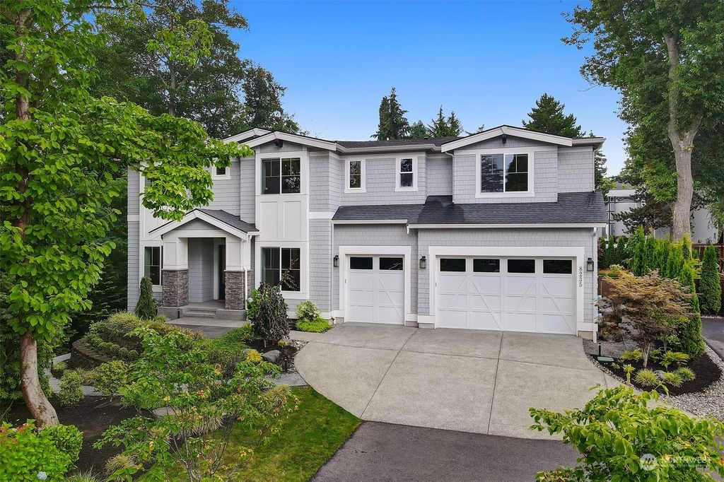 Photo of 8235 SE 30th Street, Mercer Island, WA 98040 (MLS # 2271753)