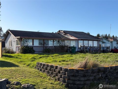 Photo of 1528 Carol Street, Camano Island, WA 98282 (MLS # 2514669)
