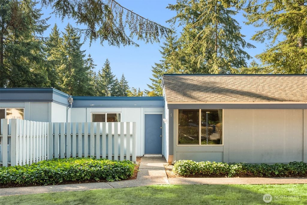 Photo of 4308 NE Sunset Boulevard #X7, Renton, WA 98059 (MLS # 2477244)
