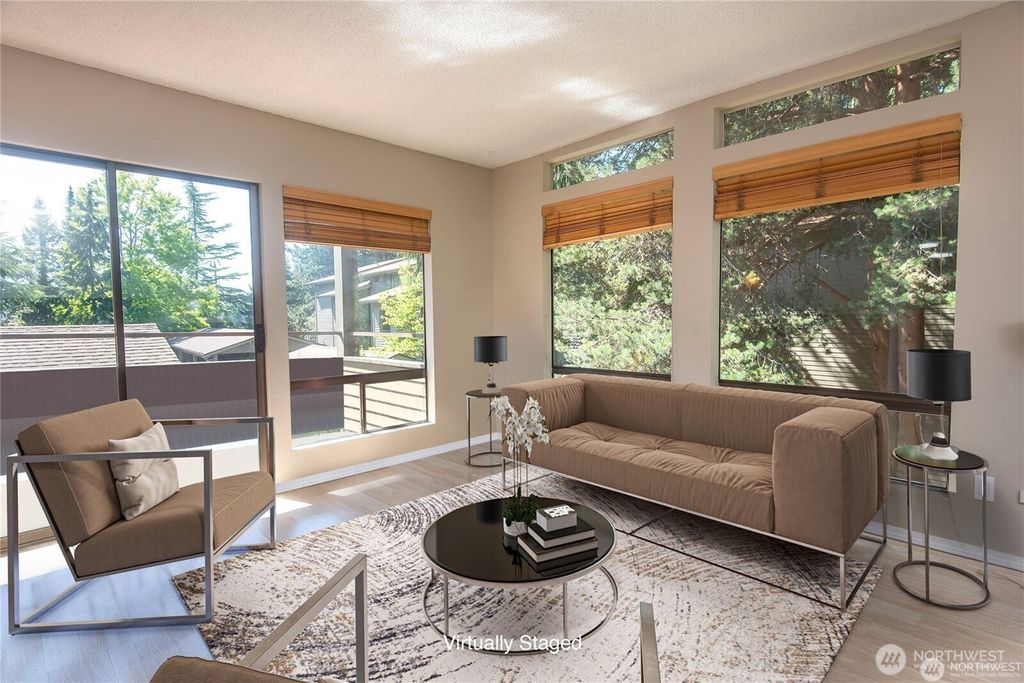 Photo of 134 SW 116th Street #H-21, Seattle, WA 98146 (MLS # 2437758)