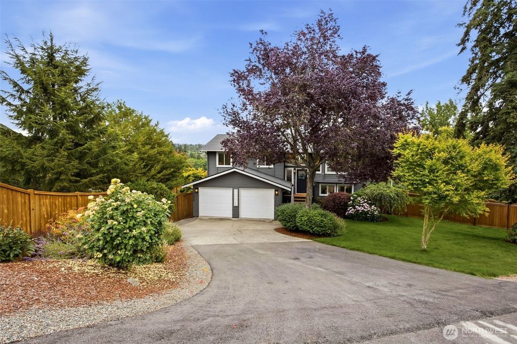 Photo of 21436 4th Place S, Des Moines, WA 98198 (MLS # 2550245)