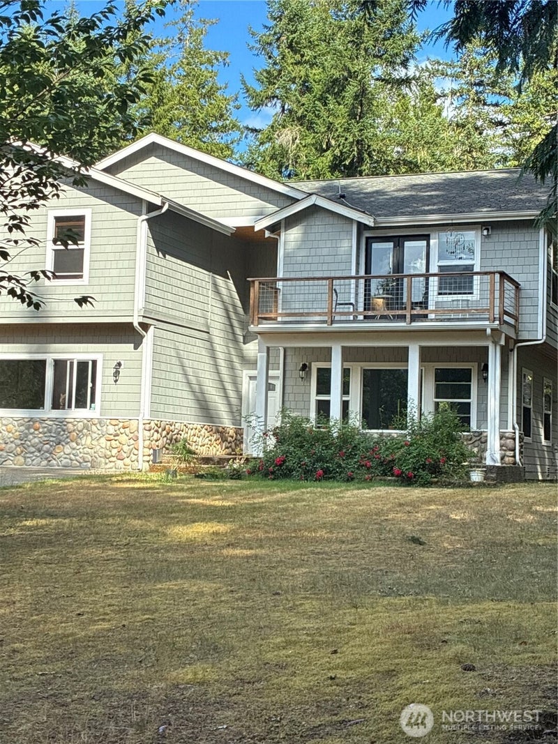 1954 Nellita Road NW