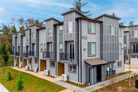 Photo of 1926 S Washington Street #B206, Tacoma, WA 98405 (MLS # 2572653)