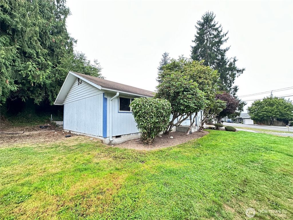 Photo of 6226 46th St NE St, Marysville, WA 98270 (MLS # 2431898)