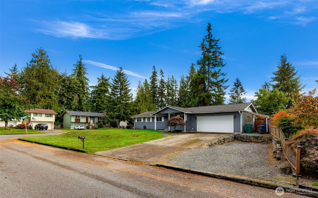 Photo of 4810 117th Street NE, Marysville, WA 98271 (MLS # 2501157)