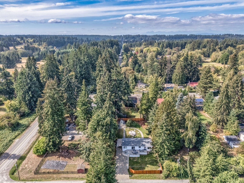 Photo of 16733 98th Avenue SW, Vashon, WA 98070 (MLS # 2594277)