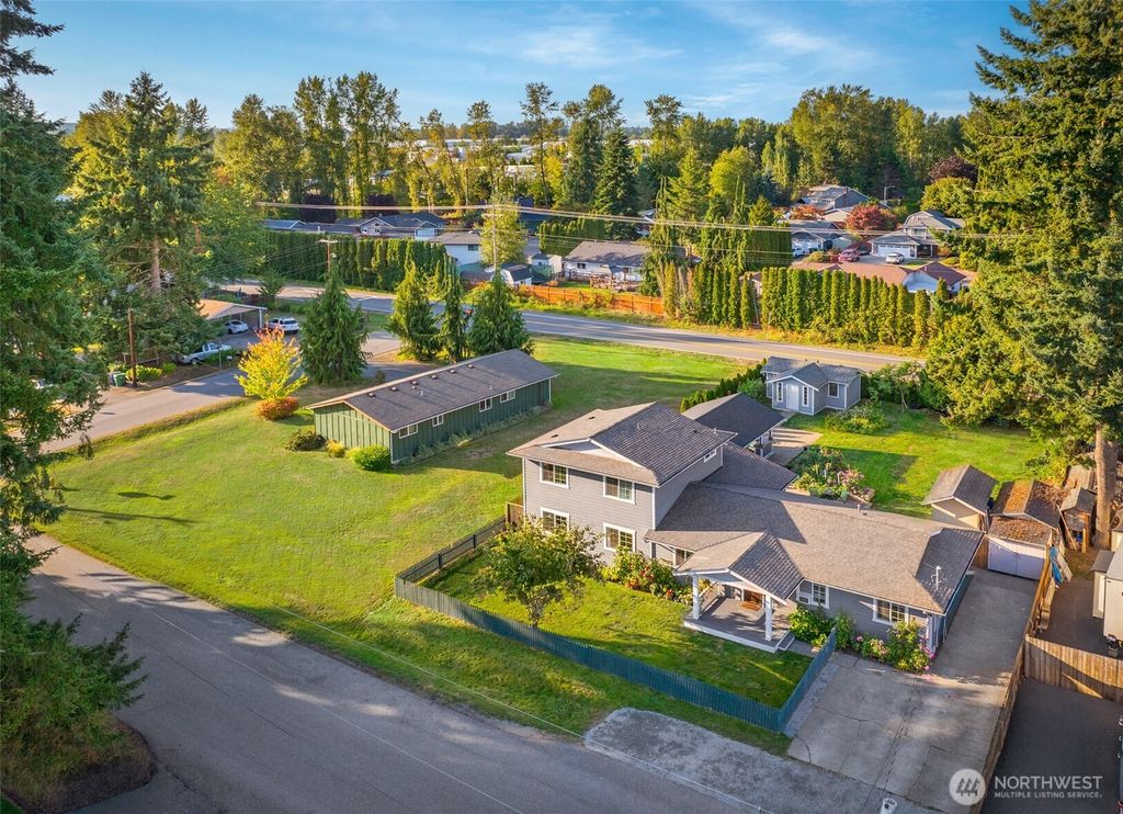 Photo of 4803 135th Place NE, Marysville, WA 98271 (MLS # 2434837)