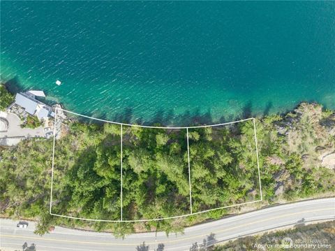 Photo of 0 S Lakeshore Road, Chelan, WA 98816 (MLS # 2505685)