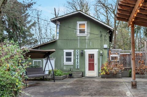 Photo of 1311 Alder Street, Milton, WA 98354 (MLS # 2456093)