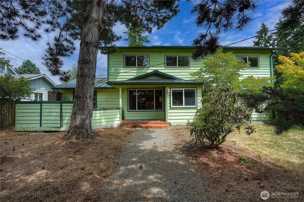 Photo of 3701 N Whitman Street, Tacoma, WA 98407 (MLS # 2514674)