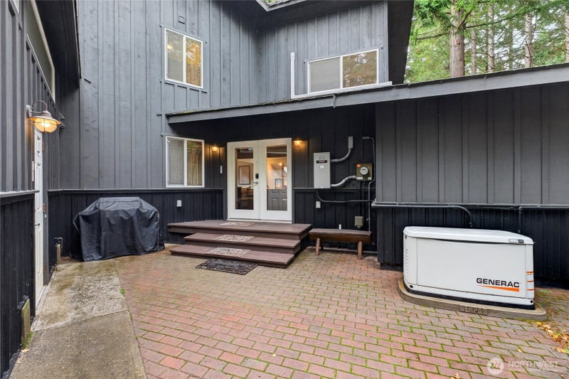 16028 E Crystal Drive E