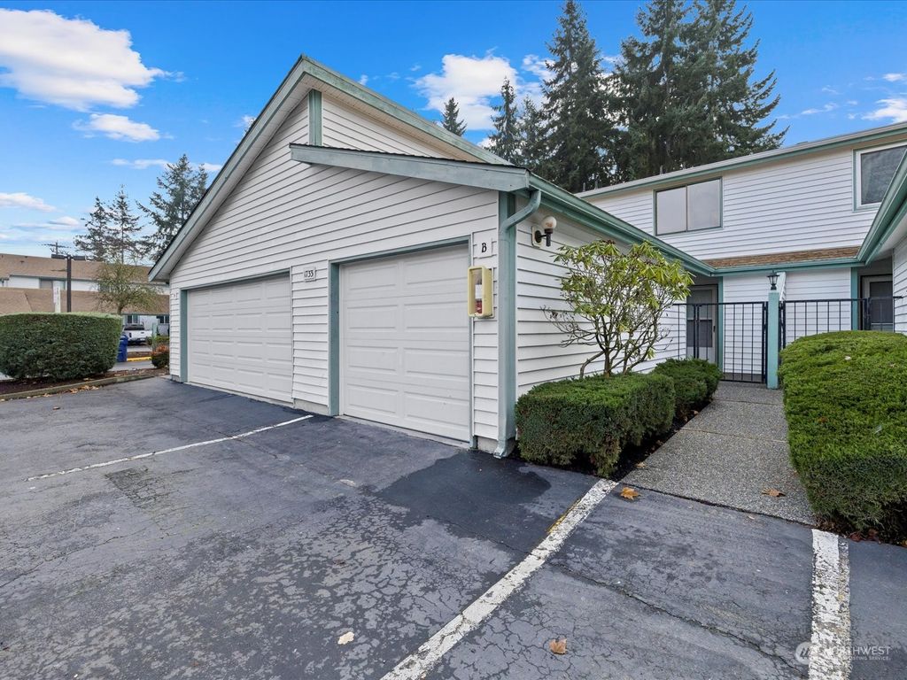 Photo of 1733 SW 318th Place #51B, Federal Way, WA 98023 (MLS # 2182531)
