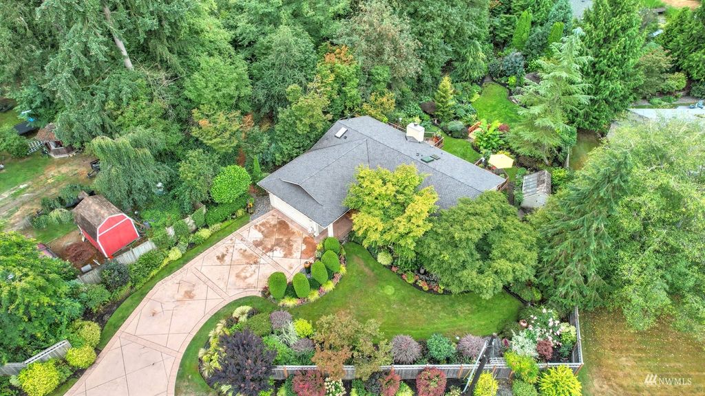 Photo of 21700 Vine Road, Brier, WA 98036 (MLS # 1989230)
