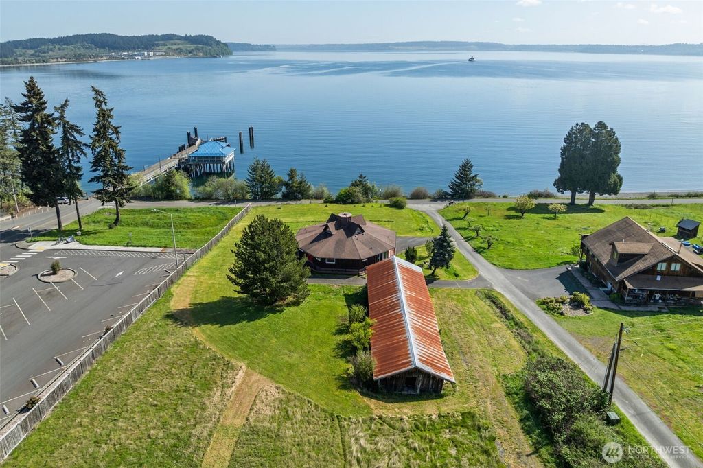 Photo of 10601 87th Street Ct, Anderson Island, WA 98303 (MLS # 2513514)