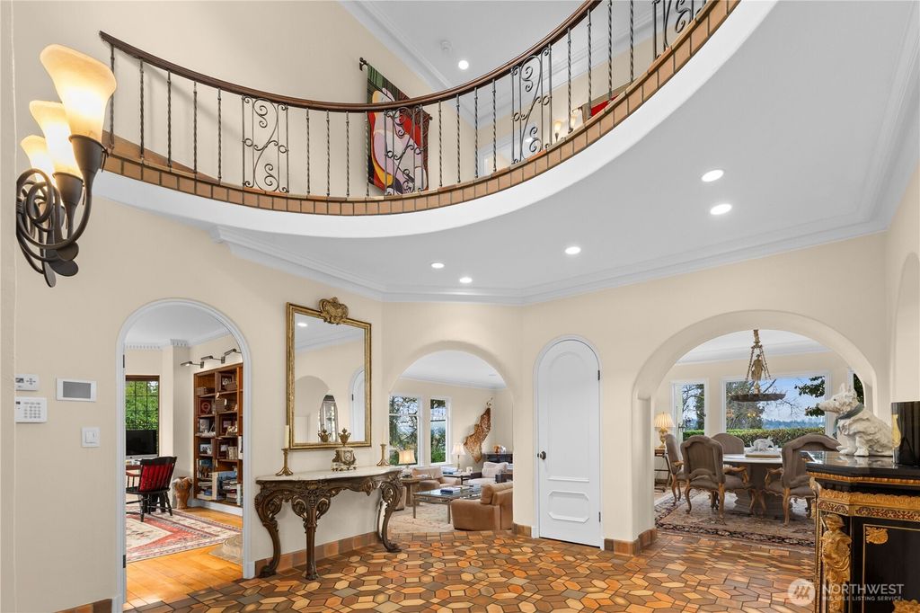 Photo of 180 Lake Washington Boulevard E, Seattle, WA 98112 (MLS # 2495968)