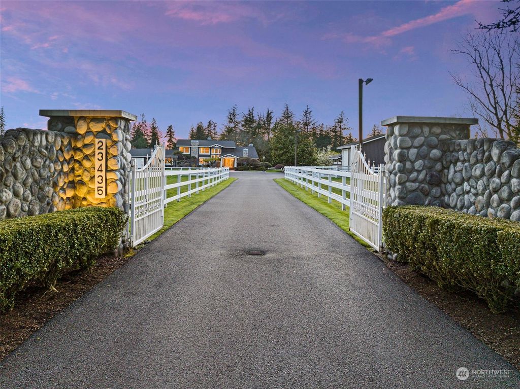 Photo of 23435 140th Avenue SE, Kent, WA 98042 (MLS # 2056588)