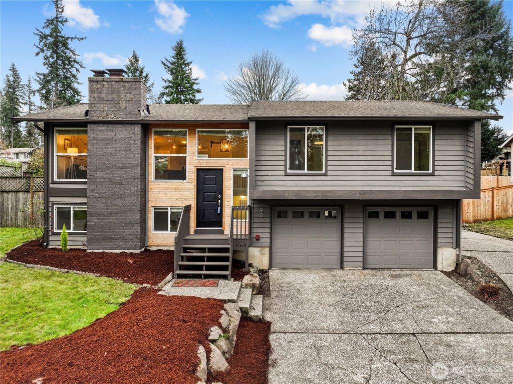 Photo of 9015 NE 142nd Way, Kirkland, WA 98034 (MLS # 2468670)