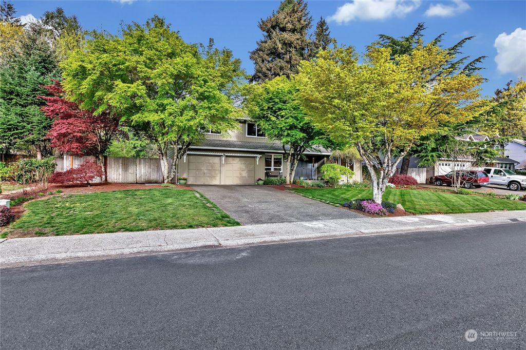 Photo of 18215 149th Avenue SE, Renton, WA 98058 (MLS # 2224730)