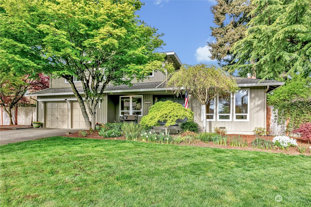Photo of 18215 149th Avenue SE, Renton, WA 98058 (MLS # 2224730)