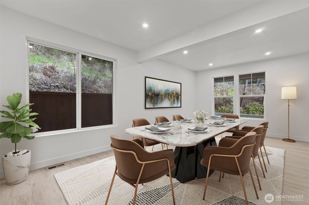 Photo of 1127 48th Court SE, Auburn, WA 98092 (MLS # 2473031)