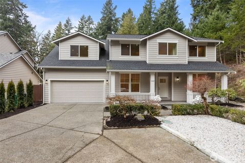 Photo of 1127 48th Court SE, Auburn, WA 98092 (MLS # 2473031)