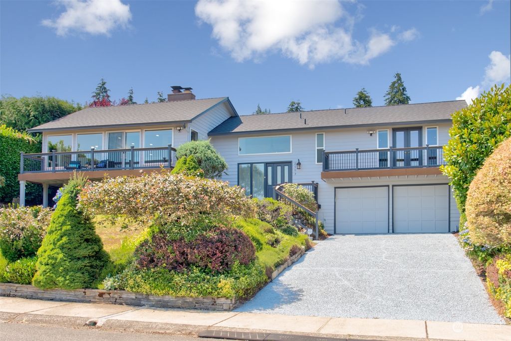 Photo of 2509 171st Avenue SE, Bellevue, WA 98008 (MLS # 2272002)